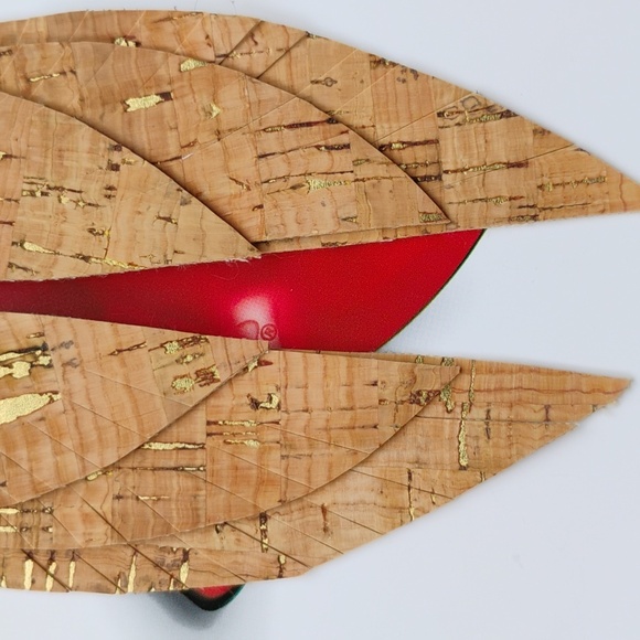 BROKEN HEART EARRINGS - Picture 4 of 7